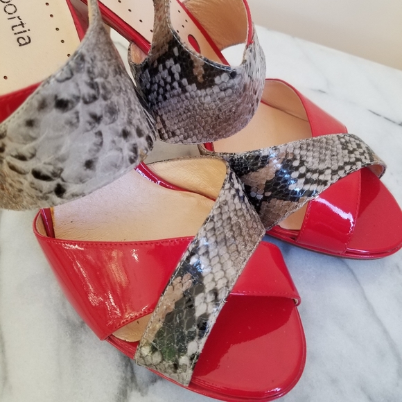 Portia Patent Leather Heels. Size 10 - Picture 6 of 13